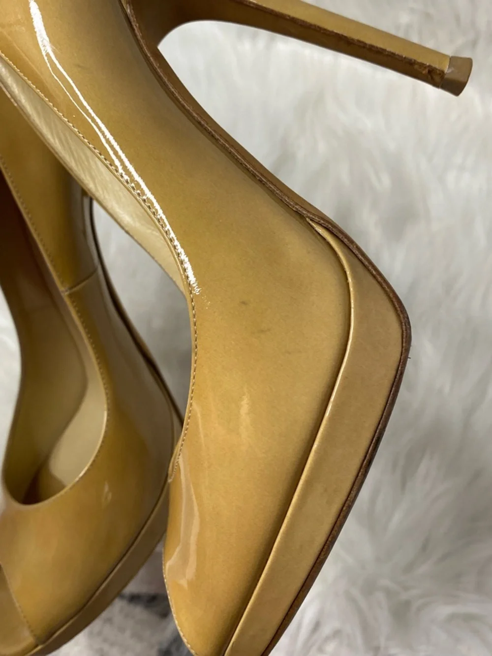 Jimmy Choo “Crown” Circa 2012 Beige Leather Peep-Toe Stiletto Pumps Authentic. - Picture 14 of 17